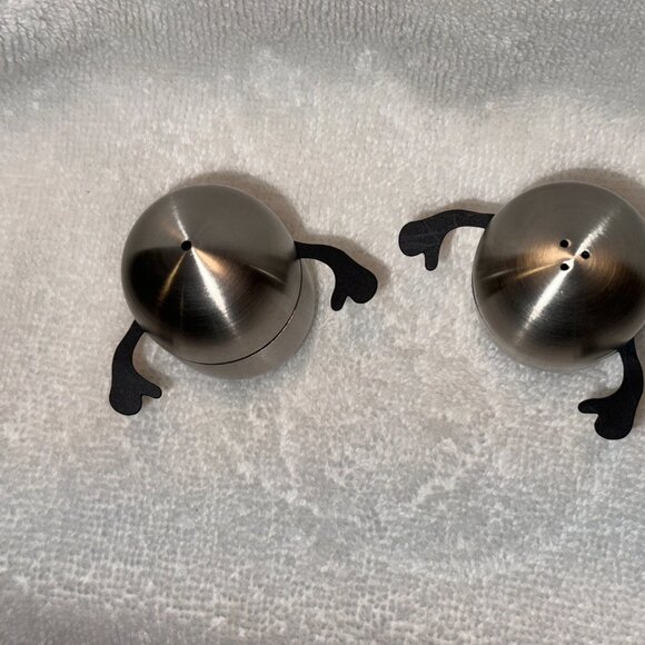 Whimsical Salt & Pepper Shakers - Picture 4 of 5